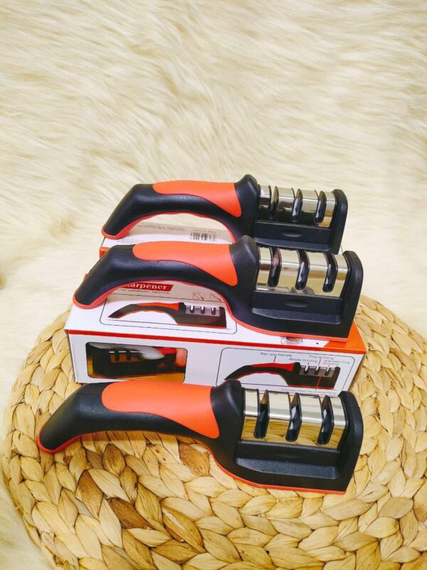 3 BLADES KNIFE SHARPENER